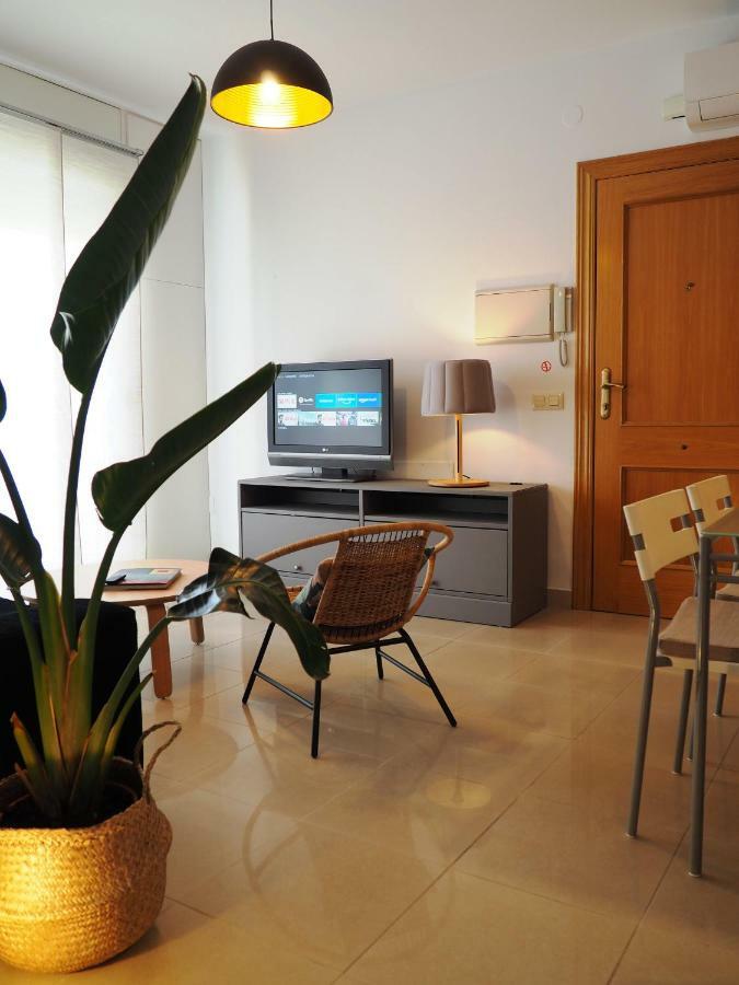 Los Boliches Wifi 300 M Playa Beach フエンヒロラ エクステリア 写真